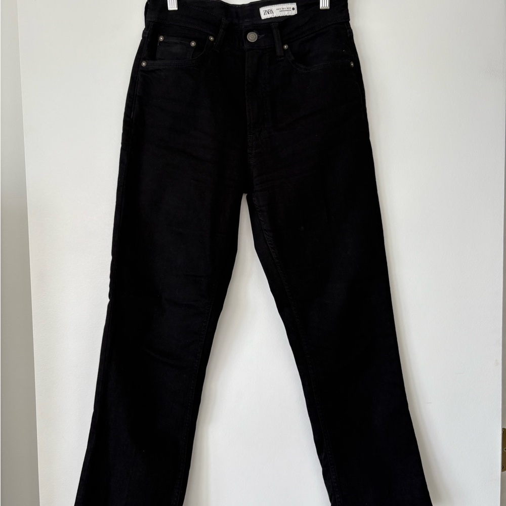 Zara High Waist Cropped Black Jeans